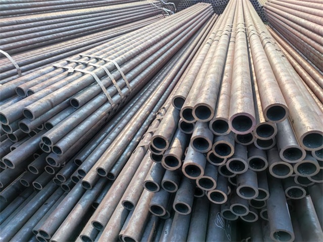 肃北16MN小口径无缝钢管 肃北16MN小口径无缝钢管